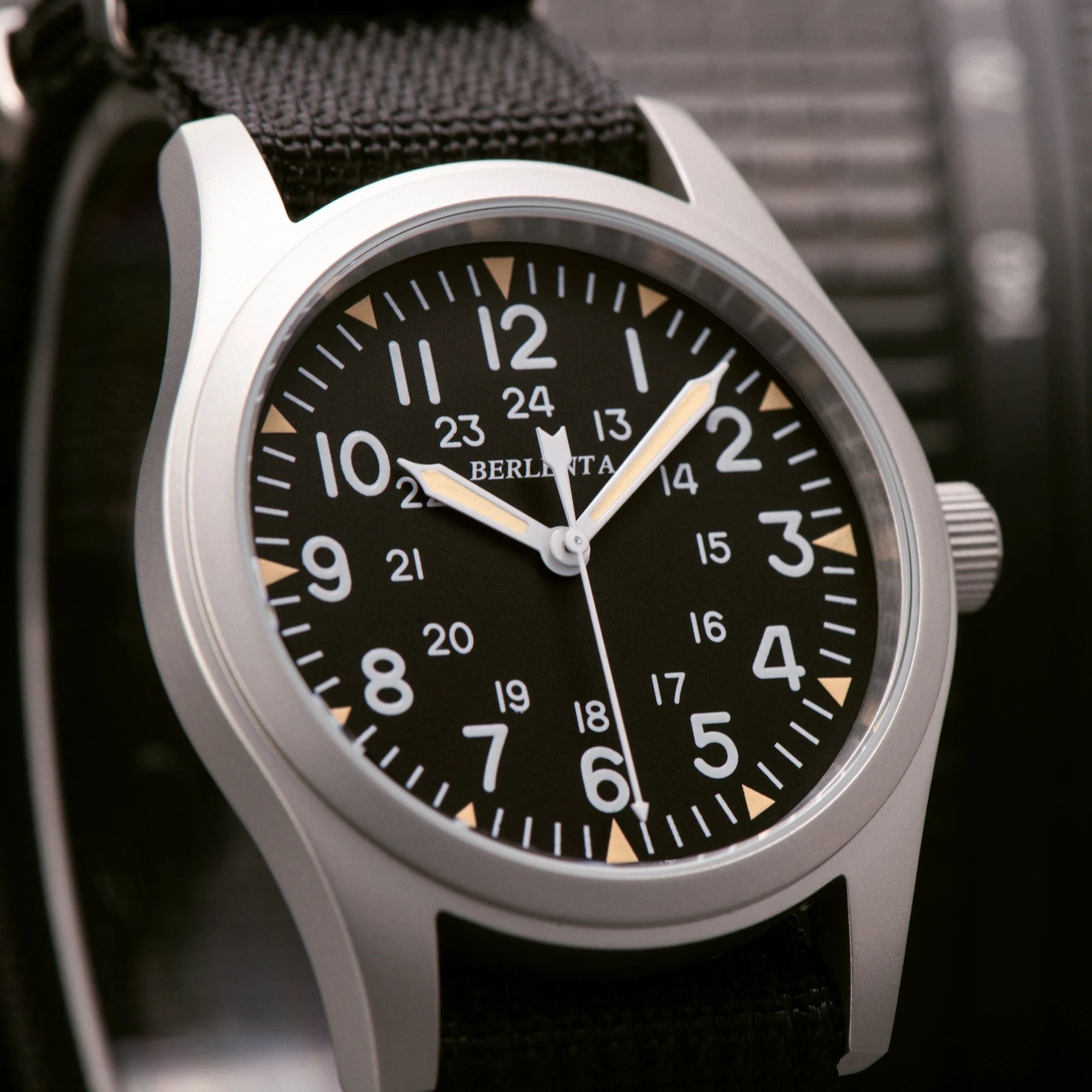 Vintage Field Military Nylong Wristwatch For Men