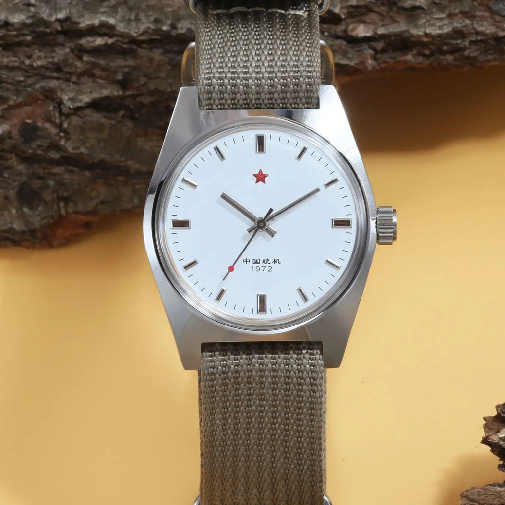 Vintage Men’s Mechanical Watch